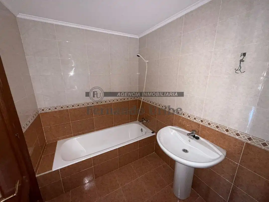 Baño de Dúplex en venta en Berriz con Calefacción, Terraza y Trastero