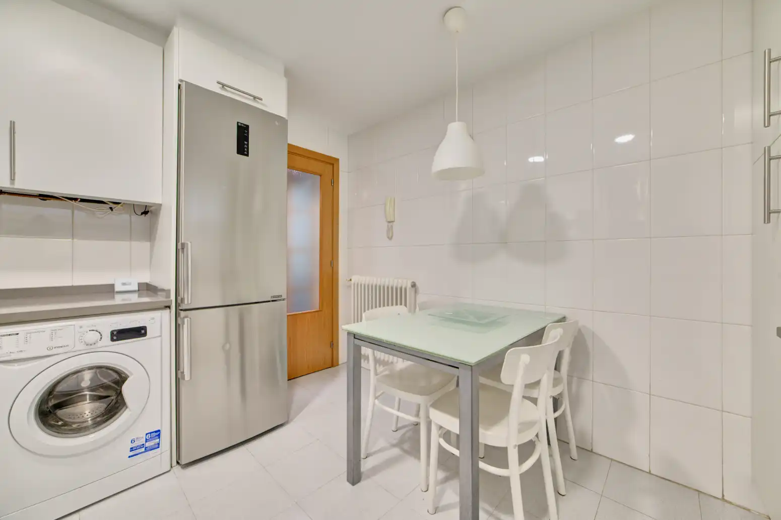 Cocina de Piso de alquiler en  Pamplona / Iruña con Calefacción, Parquet y Trastero