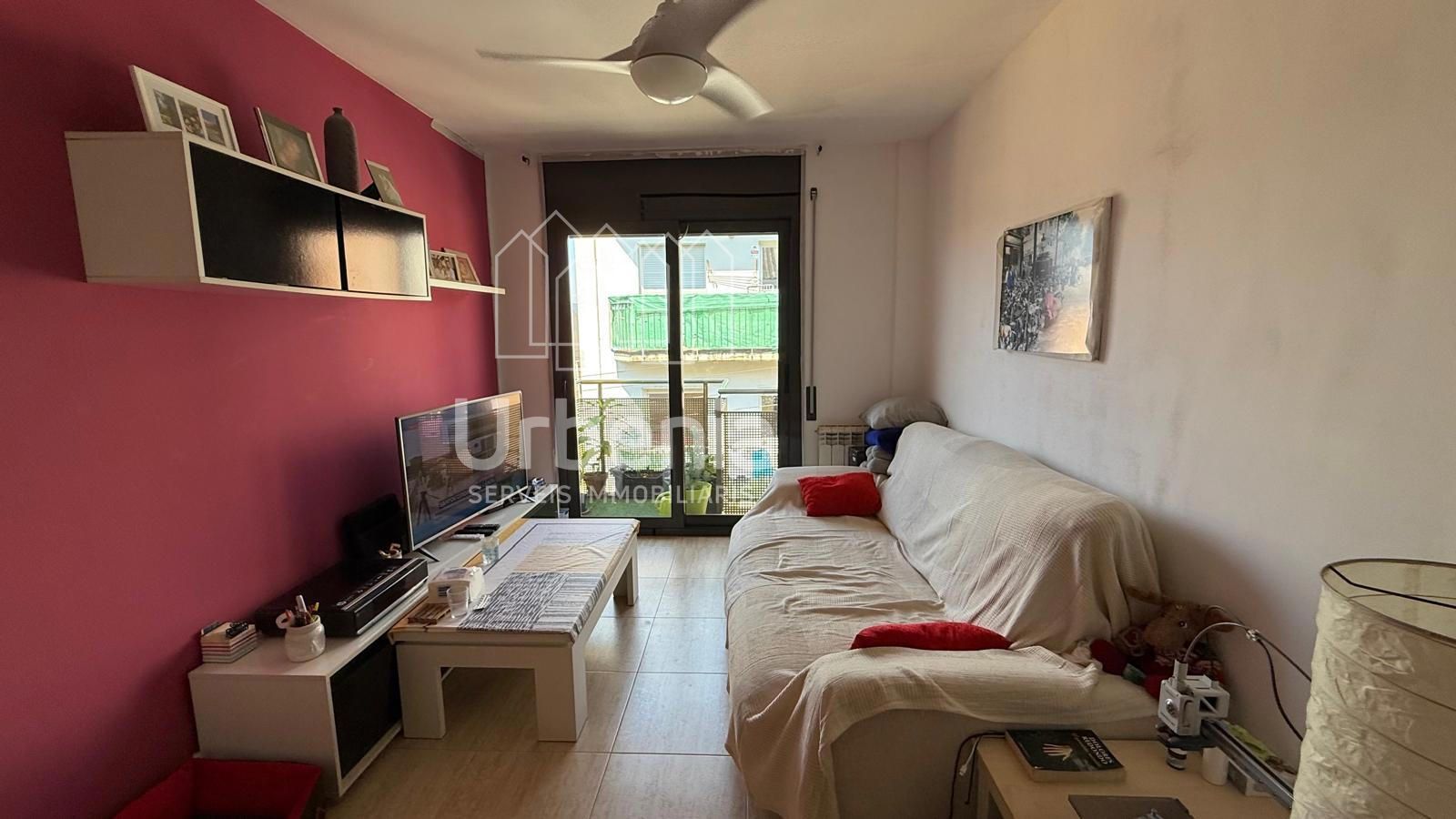 Sala d'estar de Dúplex en venda en Tordera amb Calefacció, Terrassa i Moblat