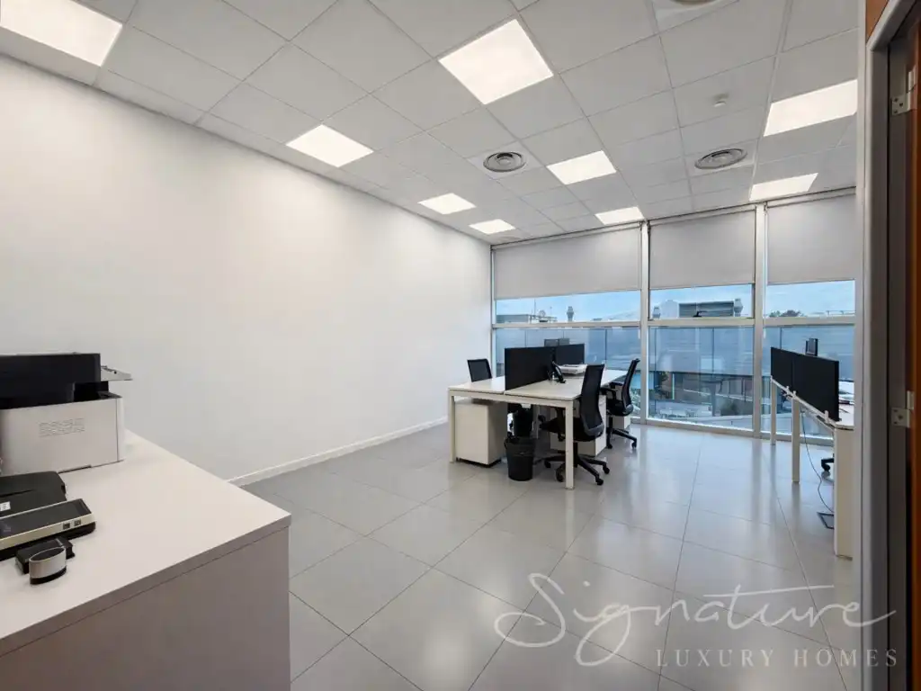 Office space for sale in Avenida Corts Catalanes, imagen 8