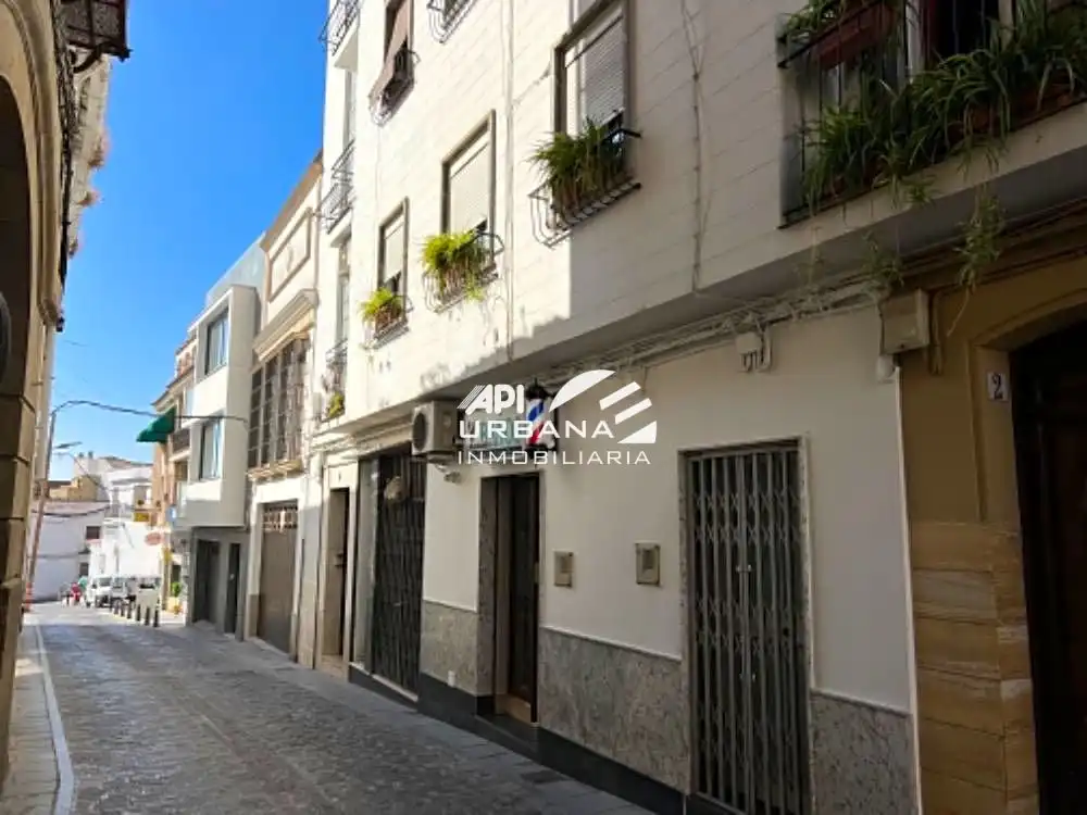 Commercial properties for sale in San Juan De Ávila, 4, Montilla