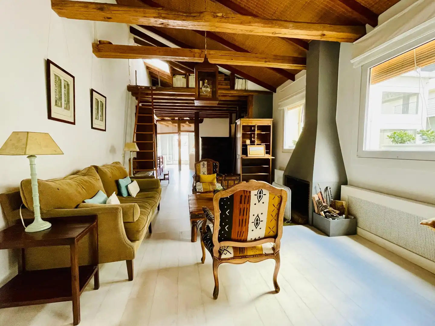 Sala de estar de Ático de alquiler en Madrid con Aire acondicionado, Calefacción y Terraza