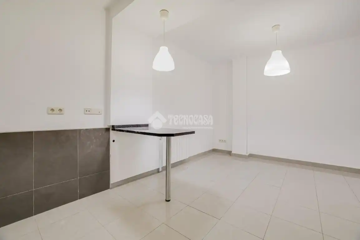 Cocina de Piso en venta en Rubí con Calefacción