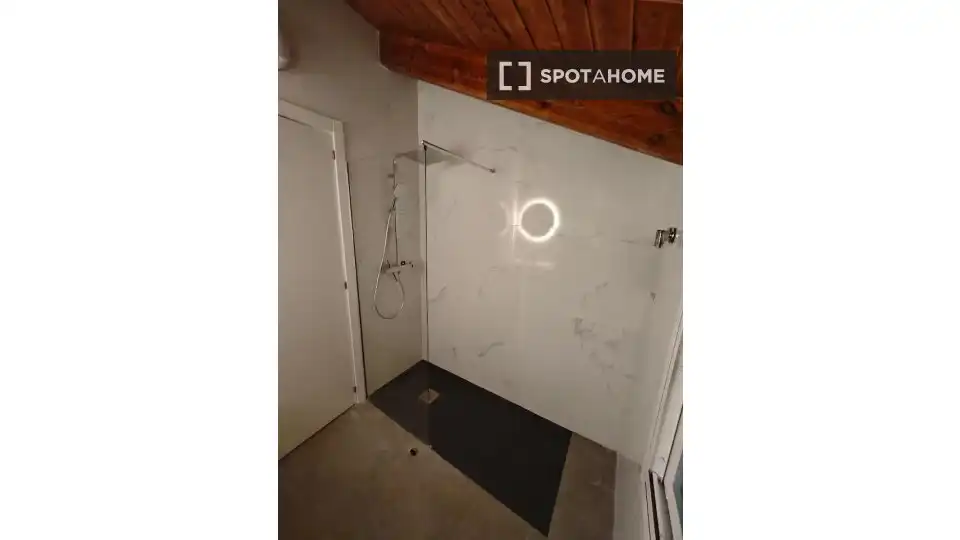Flat for rent in Vallirana