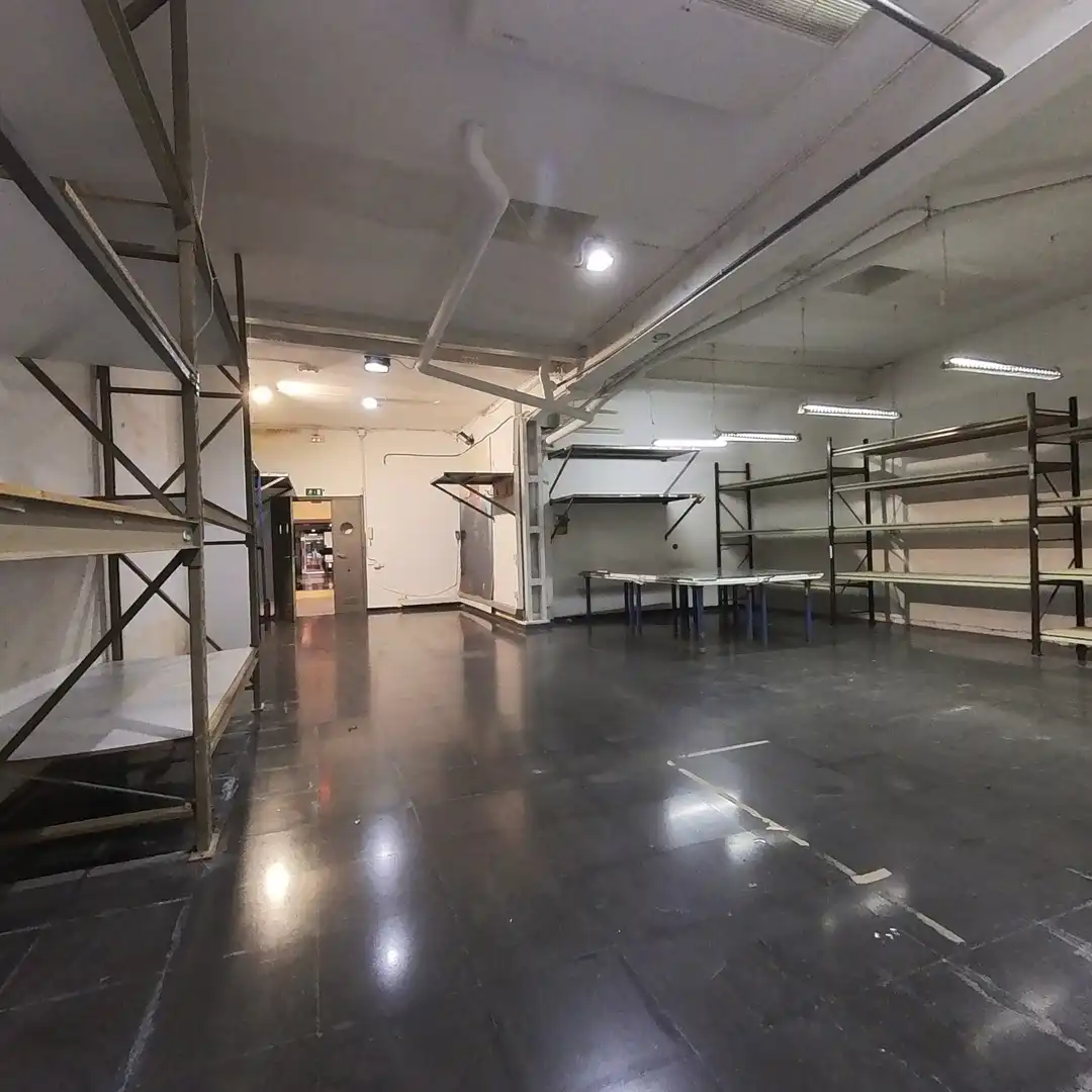 Local en venta en Barcelona con Aire acondicionado
