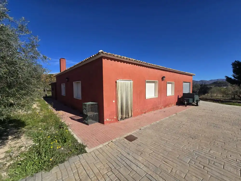 Außenansicht von Haus oder Chalet zum Verkauf in Sax mit Möbliert