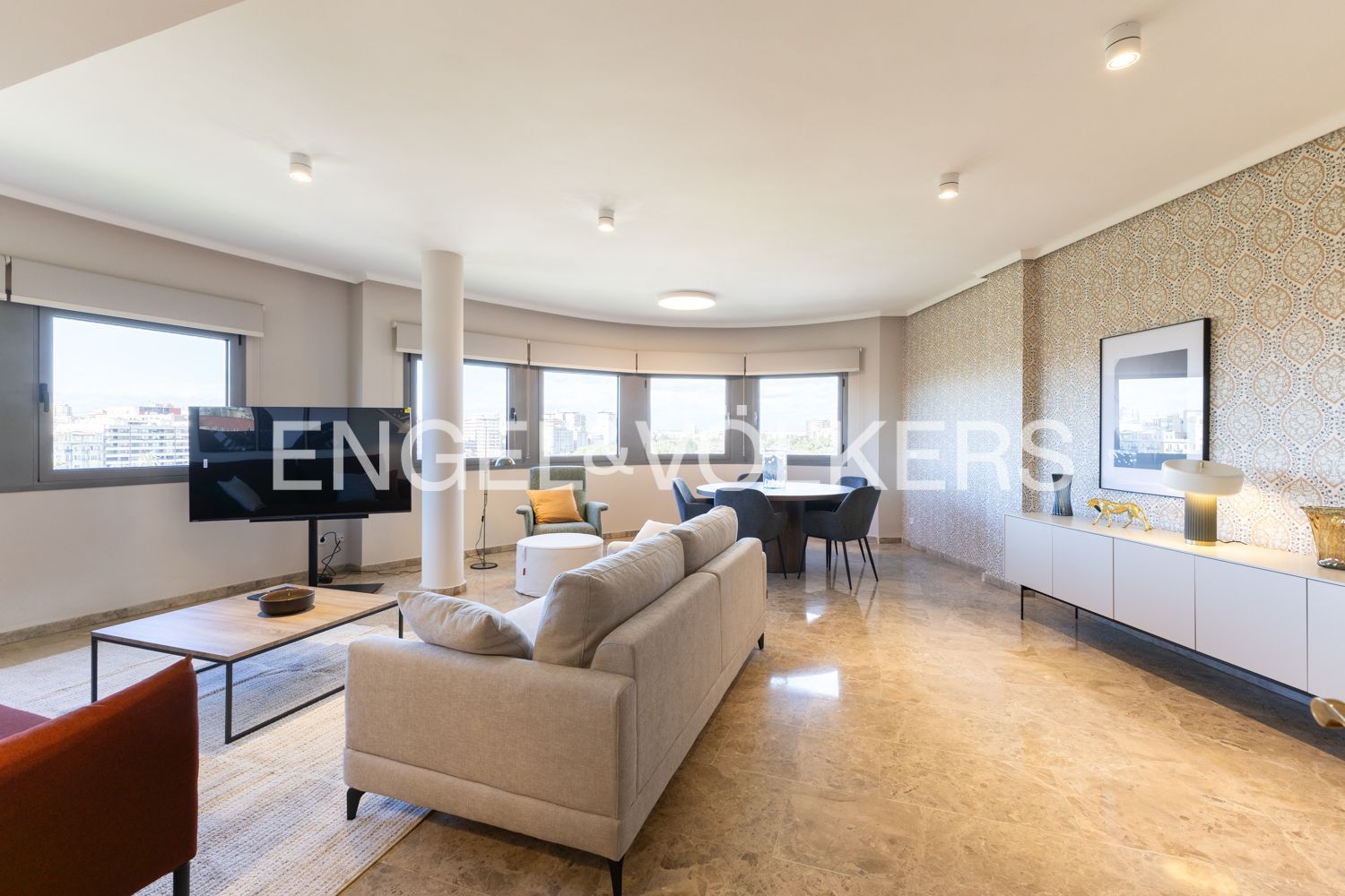 Sala d'estar de Pis de lloguer en  Valencia Capital amb Aire condicionat, Calefacció i Moblat