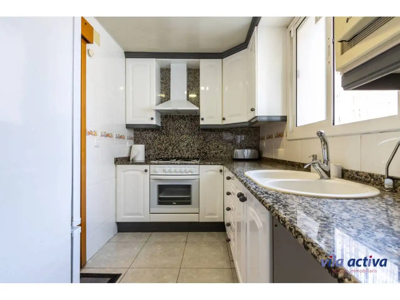 Cocina de Piso en venta en Terrassa con Calefacción, Parquet y Balcón