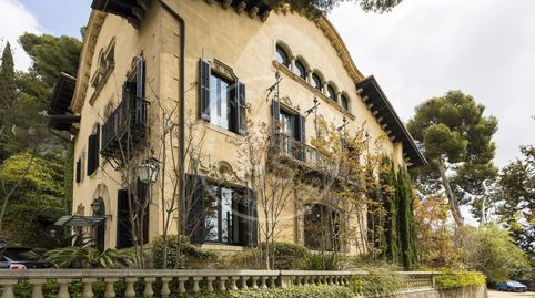 EXCLUSIVA VIVIENDA DE ESTILO MODERNISTA EN BARCELONA
