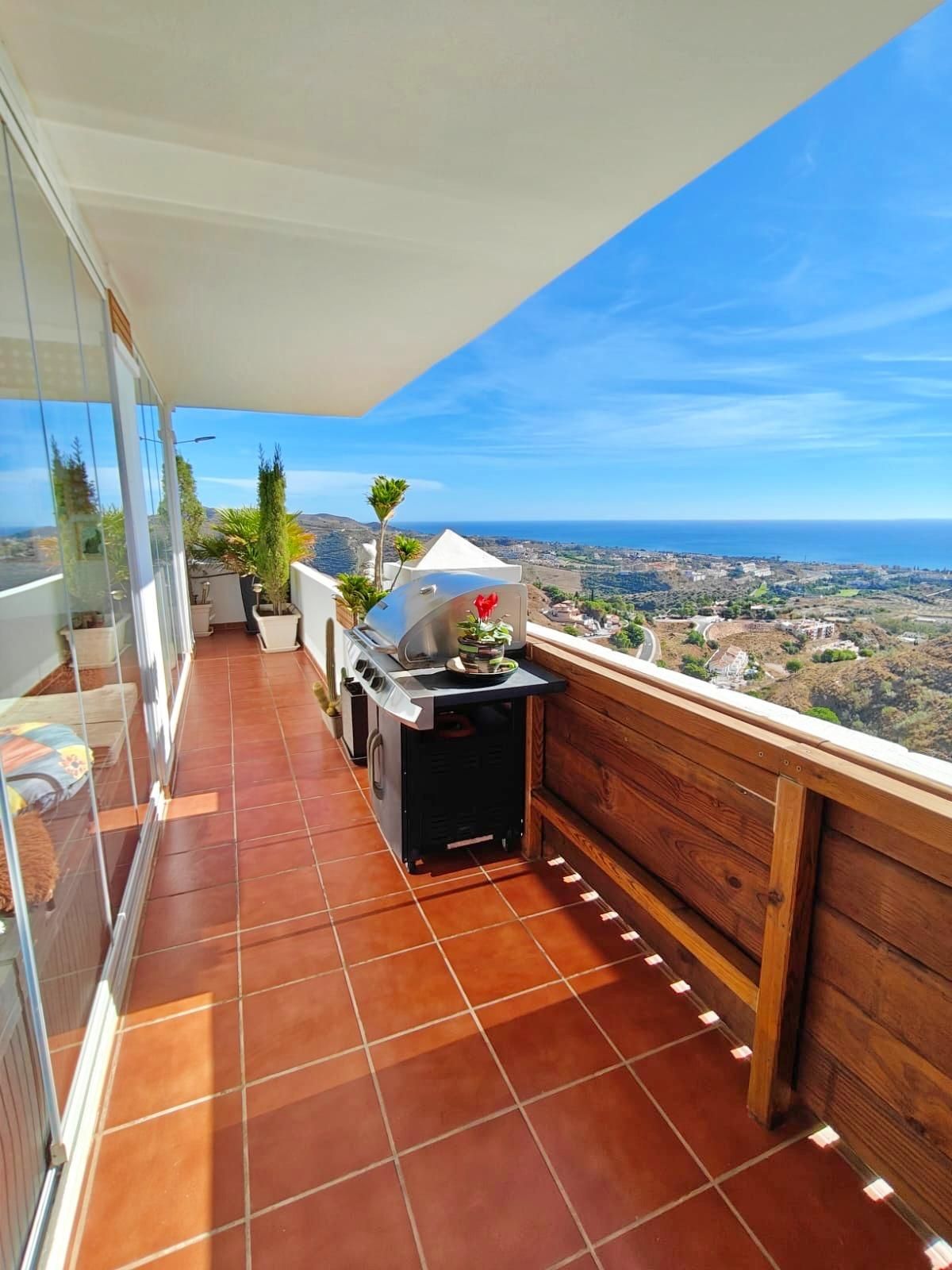 Terrace of Flat for sale in Rincón de la Victoria  with Air Conditioner, Terrace and Community pool