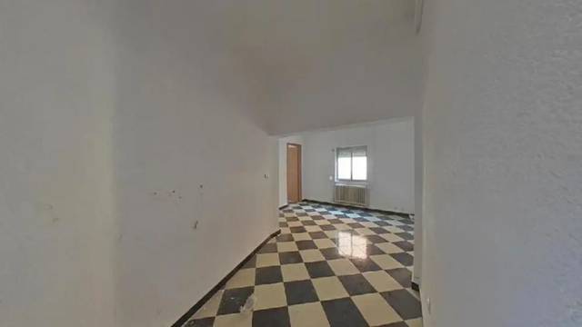 Piso en Venta en Calle Santa Beatriz en Numancia