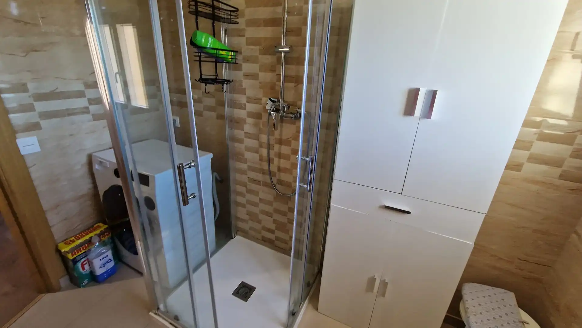 Baño de Casa o chalet en venta en Mantinos con Calefacción, Parquet y Terraza