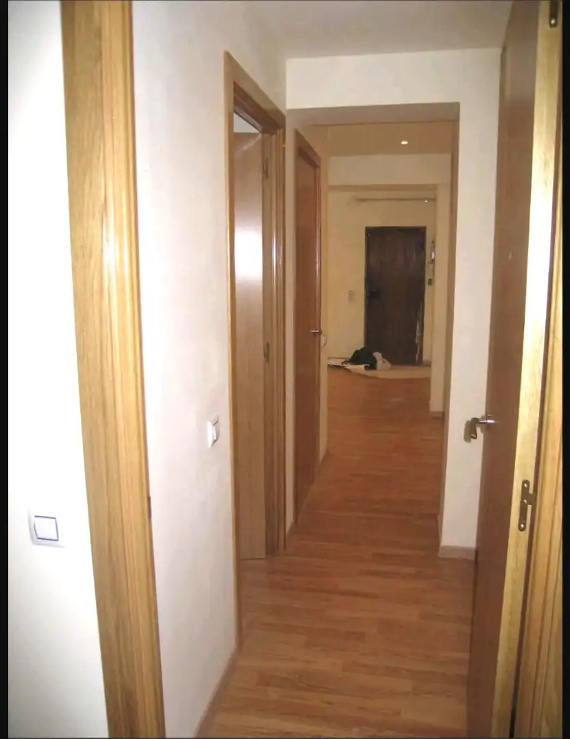 Piso en venta en Cornellà de Llobregat con Parquet y Horno