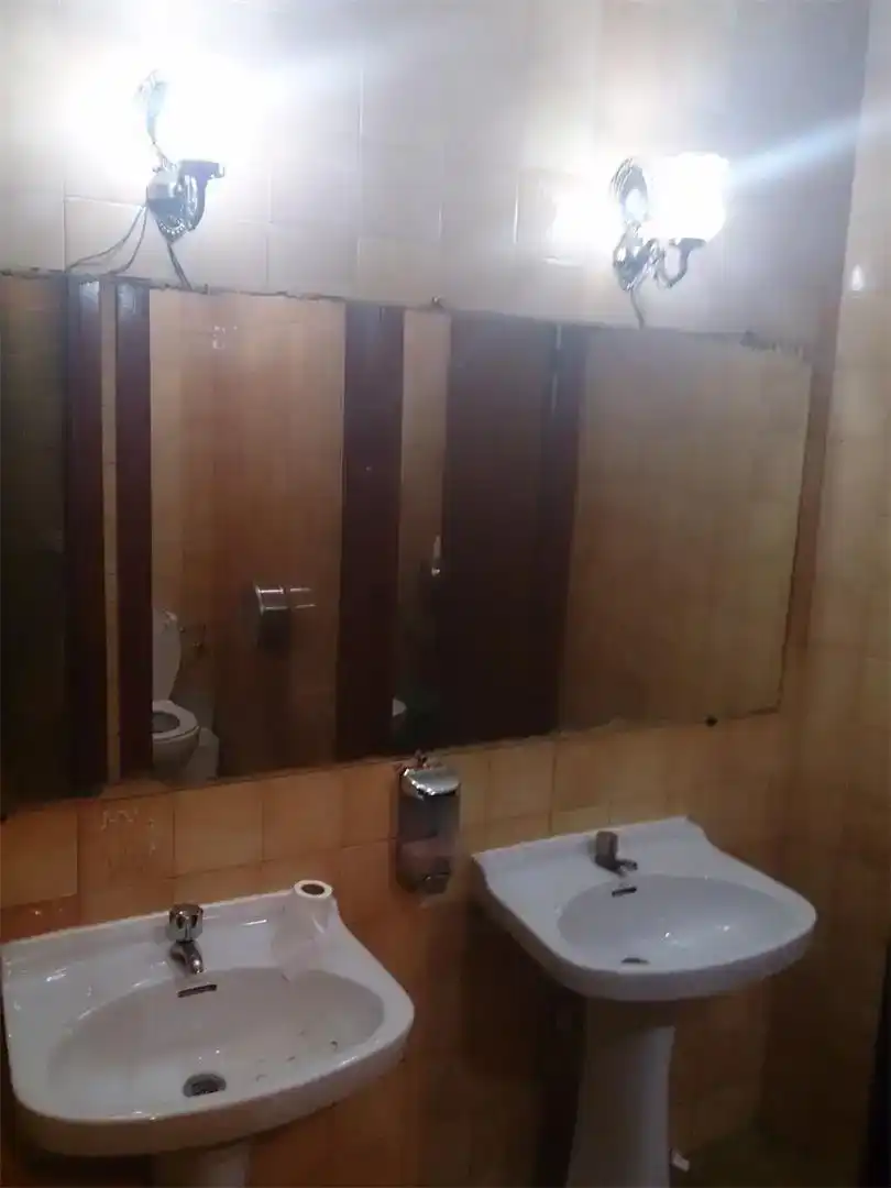 Bany de Local en venda en Torre de Juan Abad, Ciudad Real