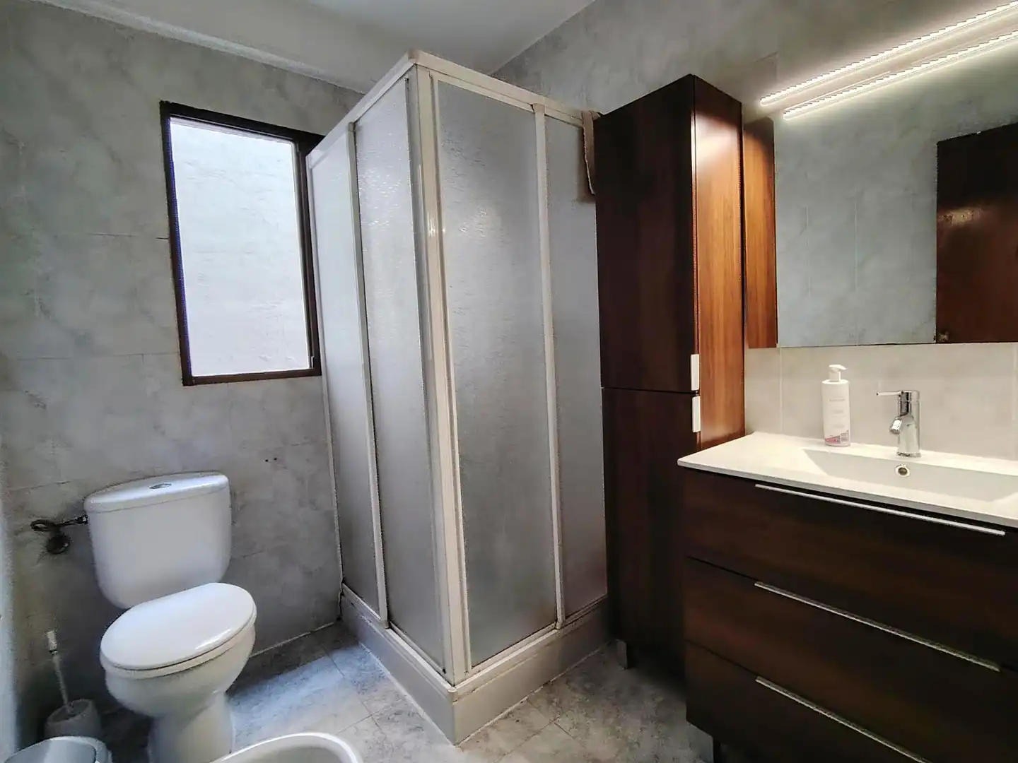 Bathroom of Flat for sale in Aspe  with Balcony