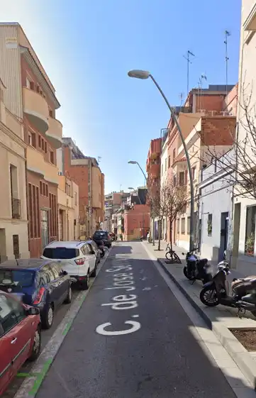 Piso en venta en Carrer de Josep Serrano