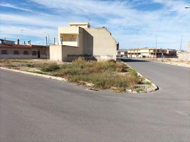 Terreno residencial en venta en Granja de Rocamora
