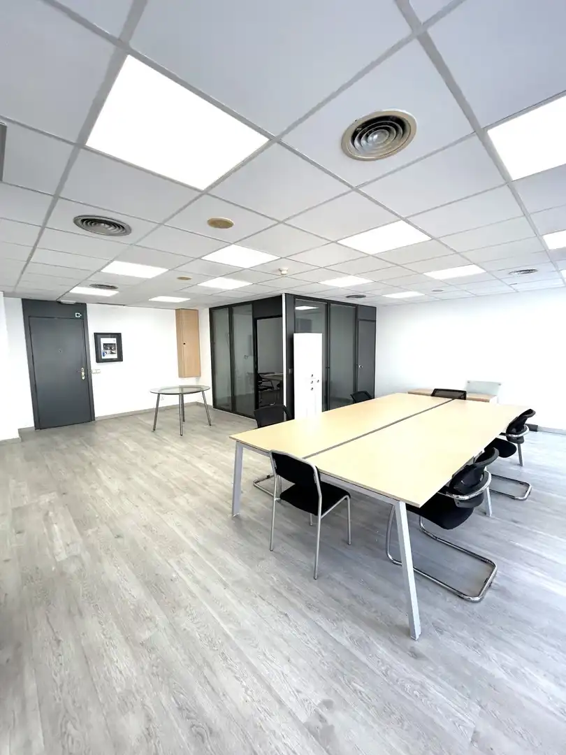 Büro mit Aufzug zur Miete in Carrer del Consell de Cent, imagen 2
