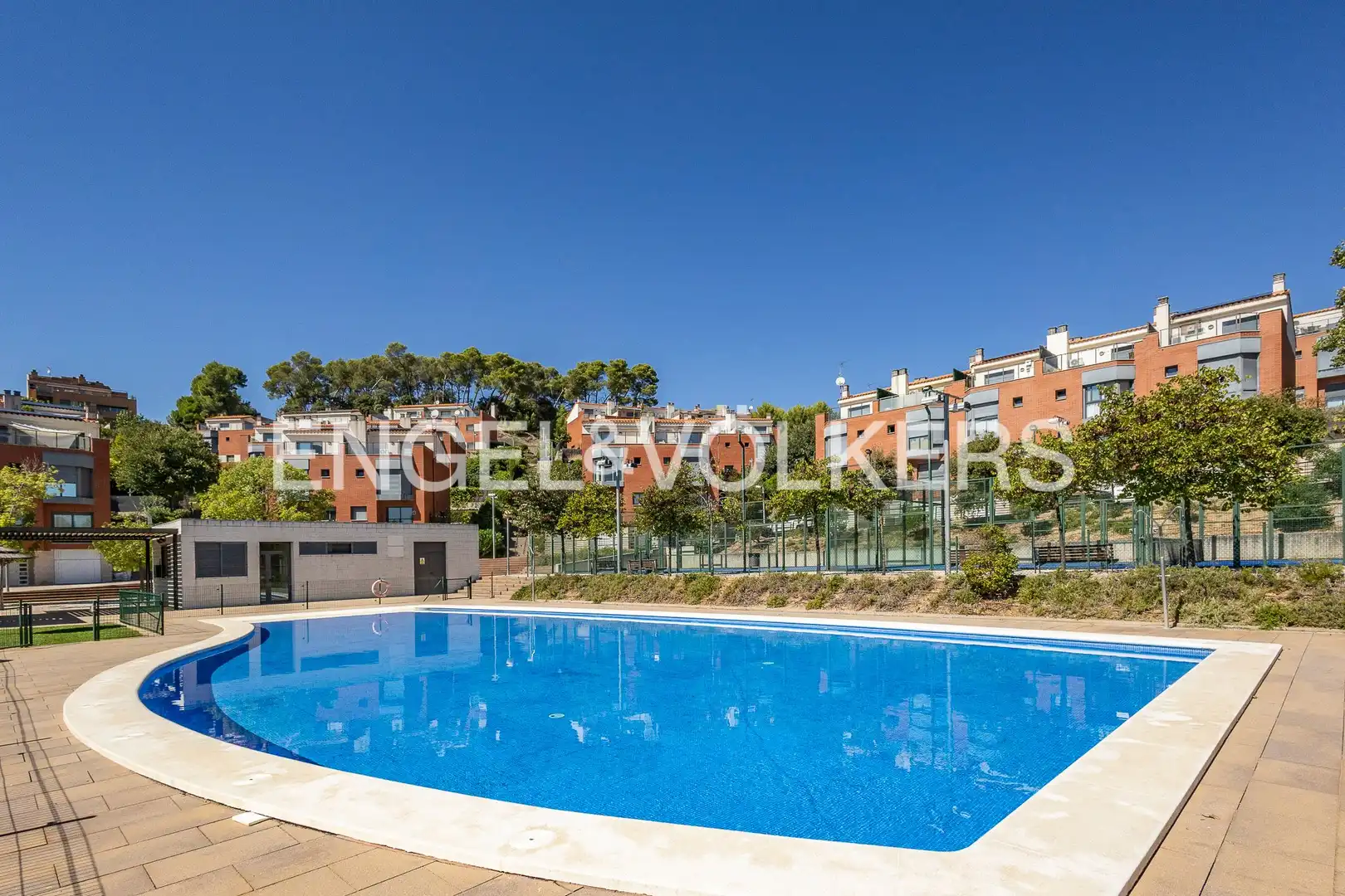 Adossat amb terrassa en venda a Sant Esteve Sesrovires, imagen 33