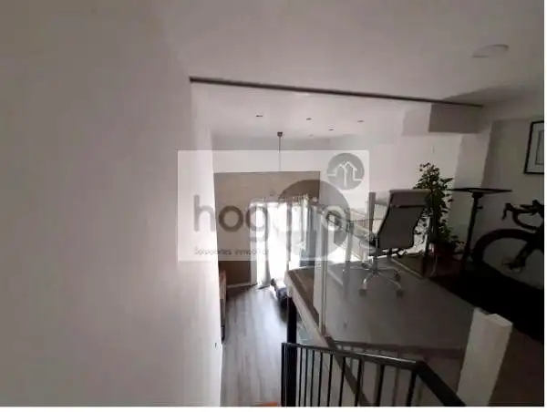 Dúplex de lloguer en Sevilla amb Aire condicionat, Terrassa i Moblat