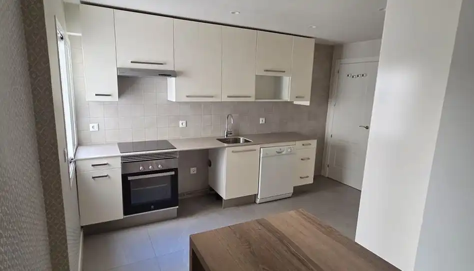 Cocina de Ático en venta en Barcelona con Aire acondicionado, Terraza y Amueblado