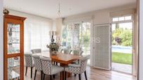 Dining room of House or chalet for sale in Villaviciosa de Odón  with Air Conditioner, Heating and Private garden