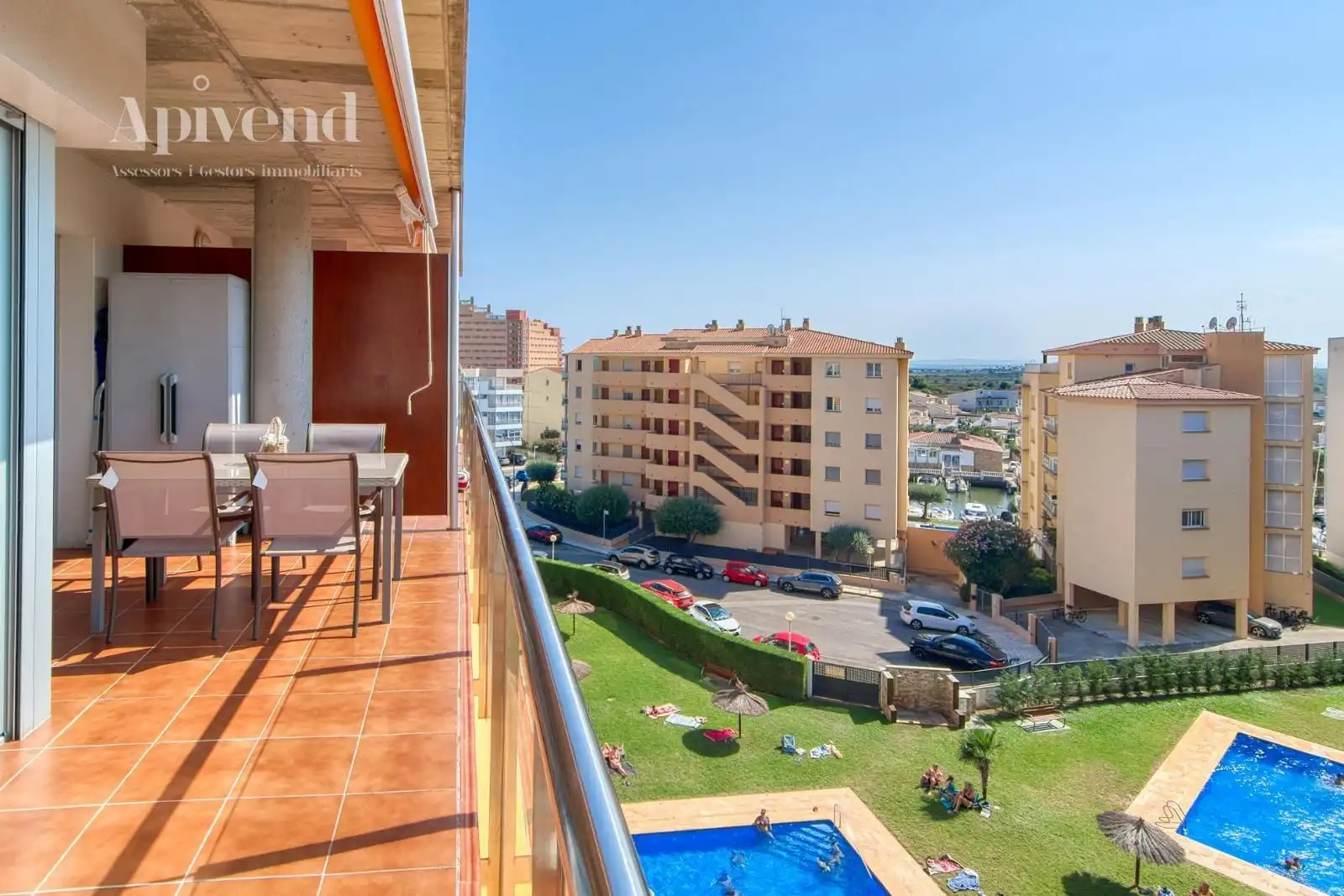 Vista exterior de Piso en venta en Roses con Aire acondicionado, Calefacción y Terraza