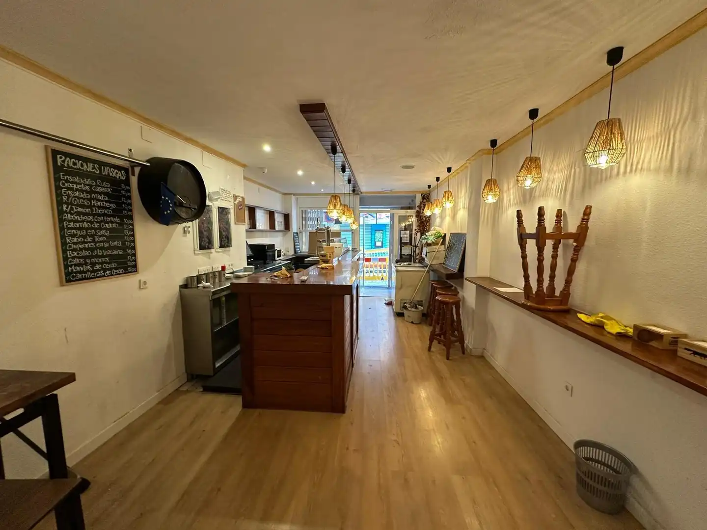 Cuina de Local en venda en Benidorm amb Aire condicionat