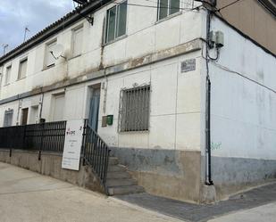 Vista exterior de Casa o xalet en venda en Muel amb Terrassa