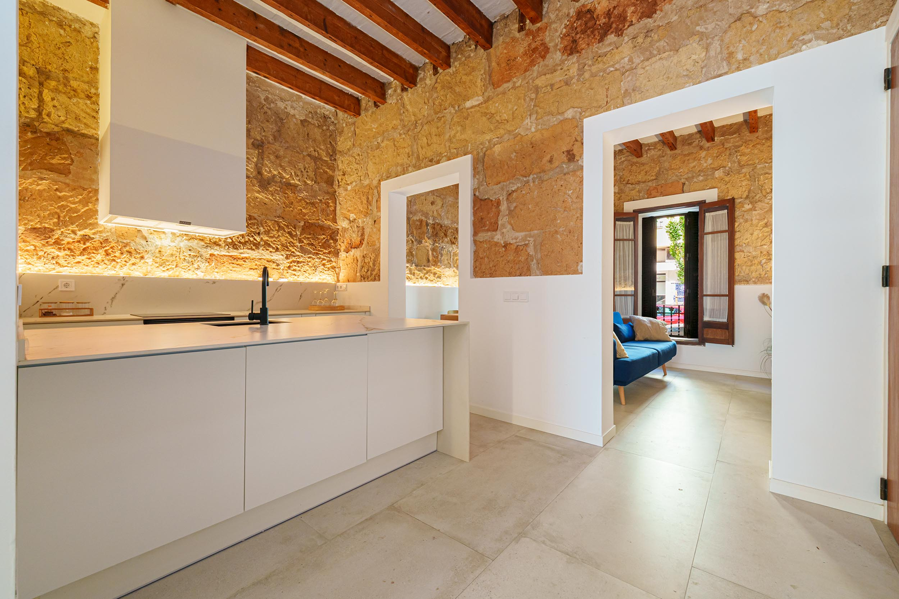 Cuina de Apartament en venda en  Palma de Mallorca amb Aire condicionat, Terrassa i Traster