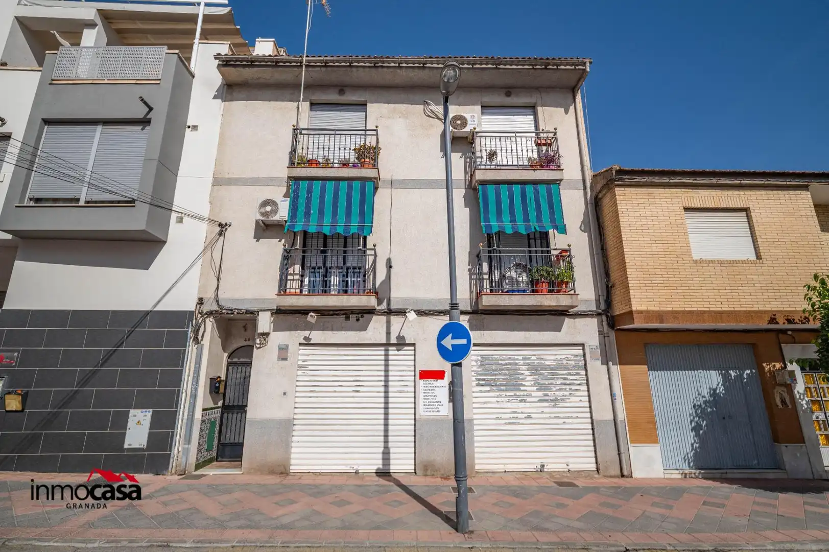 Exterior view of Flat for sale in Armilla  with Balcony