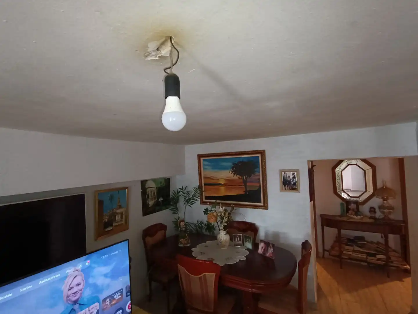 Comedor de Casa adosada en venta en Mairena del Aljarafe con Aire acondicionado, Calefacción y Jardín privado