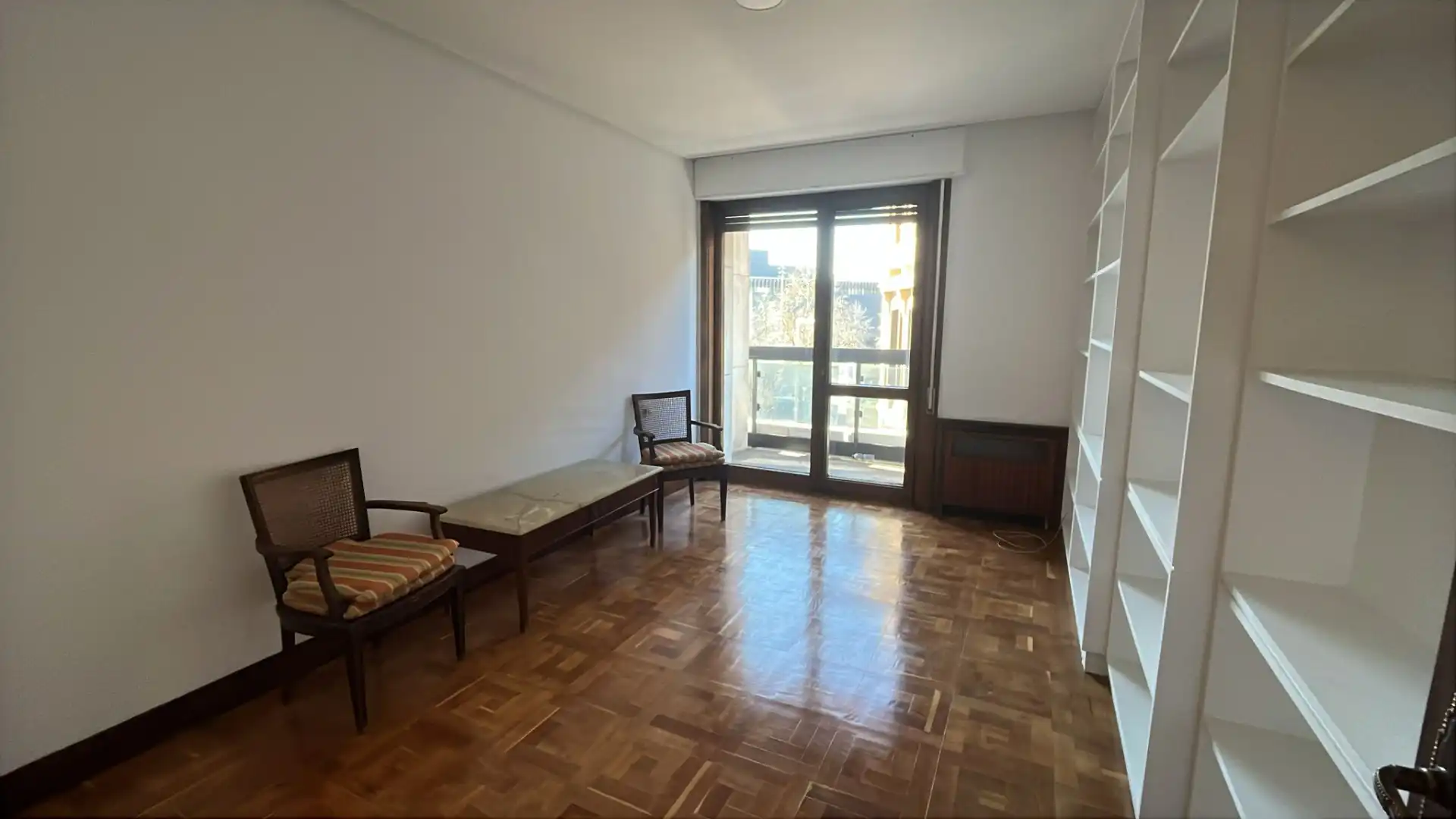 Sala d'estar de Pis en venda en  Pamplona / Iruña amb Traster i Balcó
