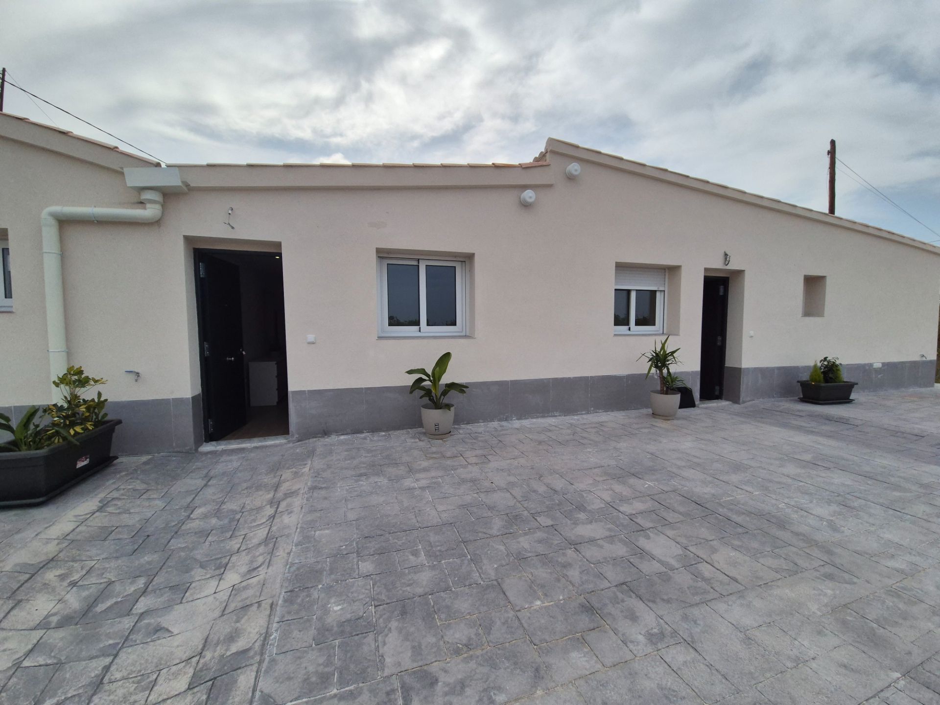 Vista exterior de Casa o chalet de alquiler en Elche / Elx con Terraza, Amueblado y Horno