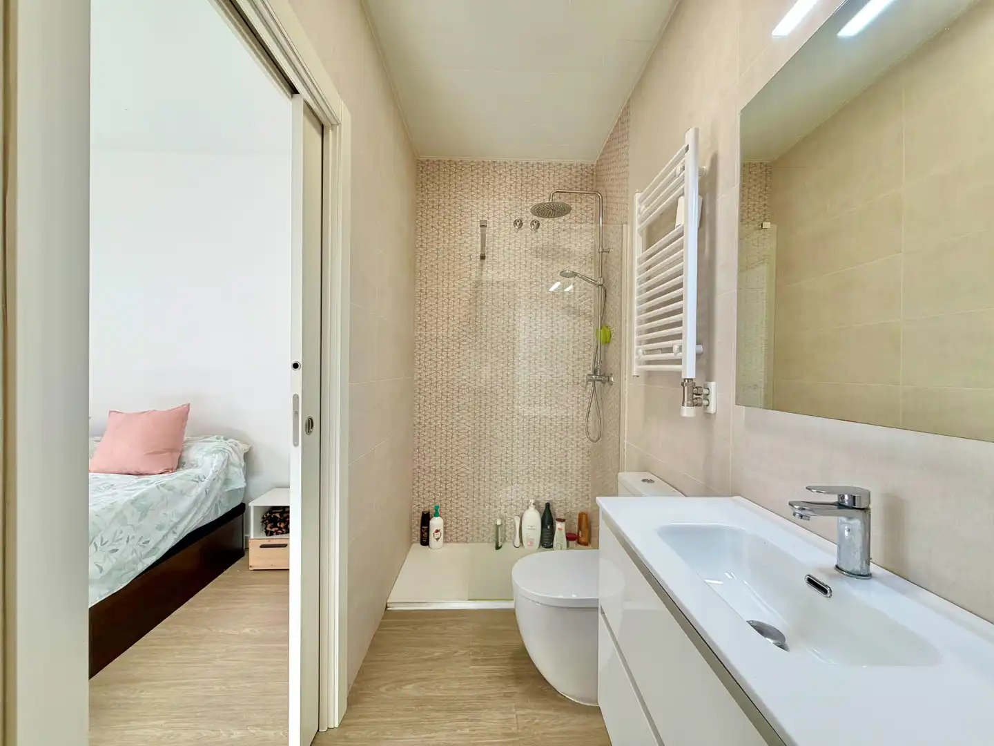 Terraced house with terrace for sale in Carrer de la Unió, imagen 16