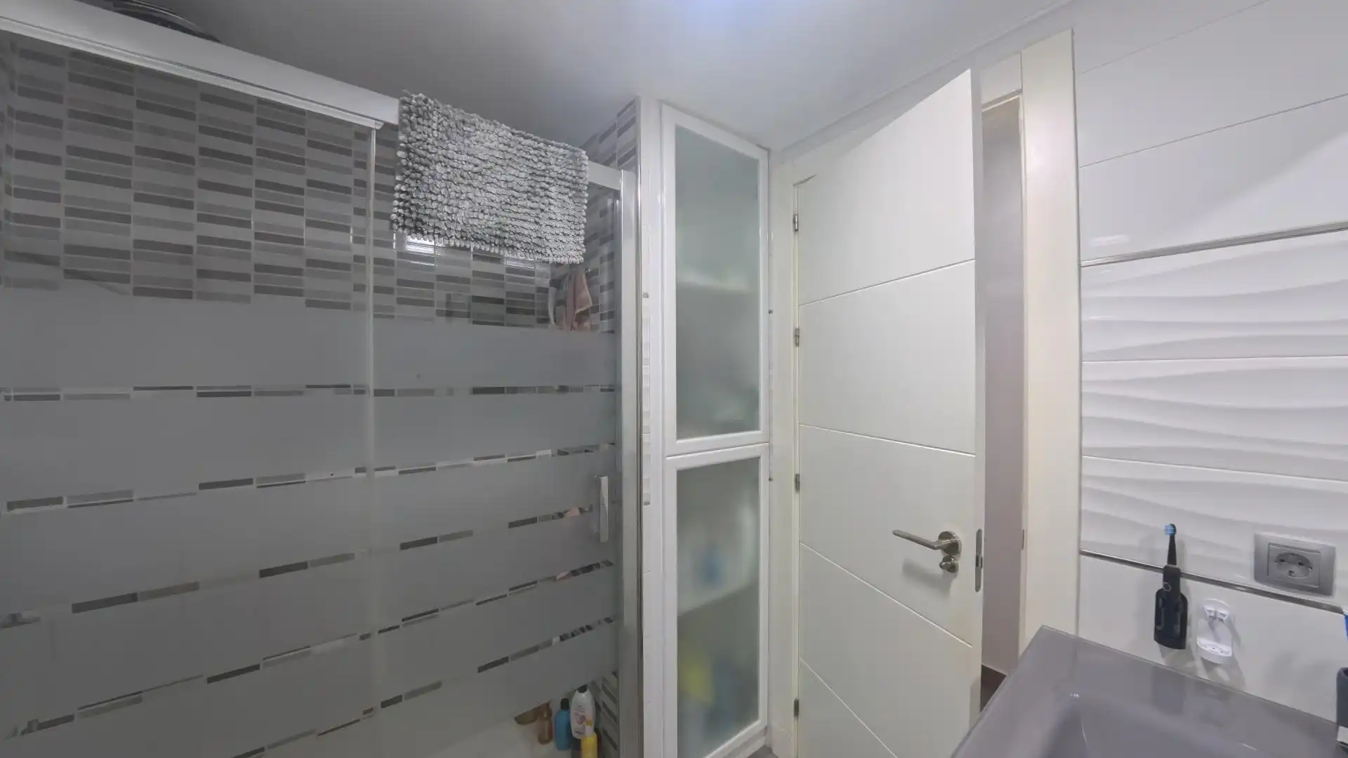 Badezimmer von Wohnung zum Verkauf in San Fernando mit Klimaanlage