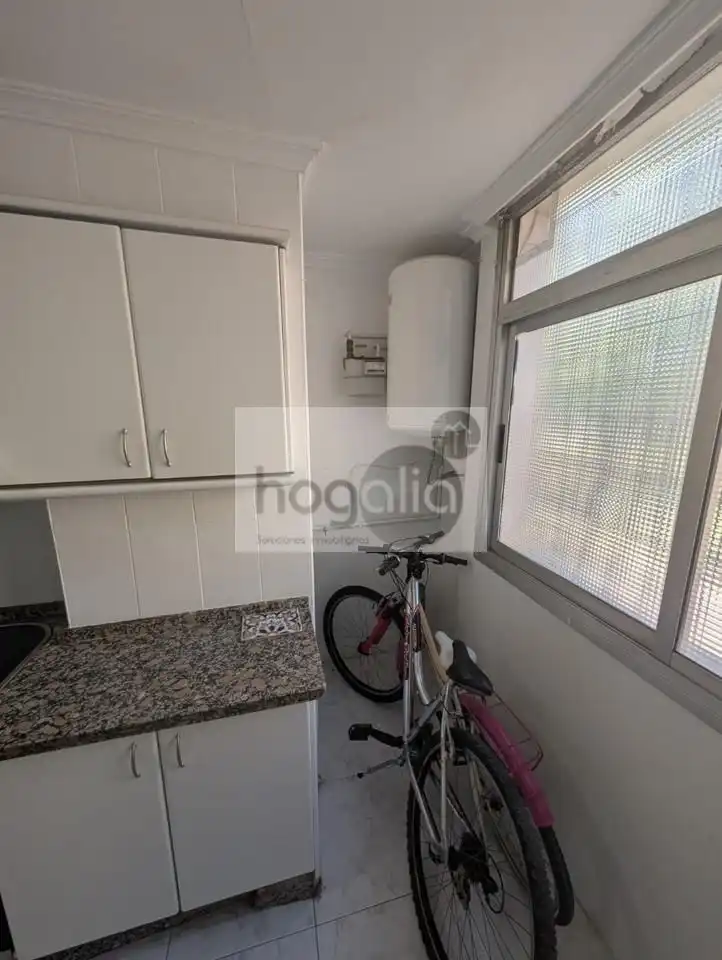 Kitchen of Ground floor for sale in Sevilla  with Furnished