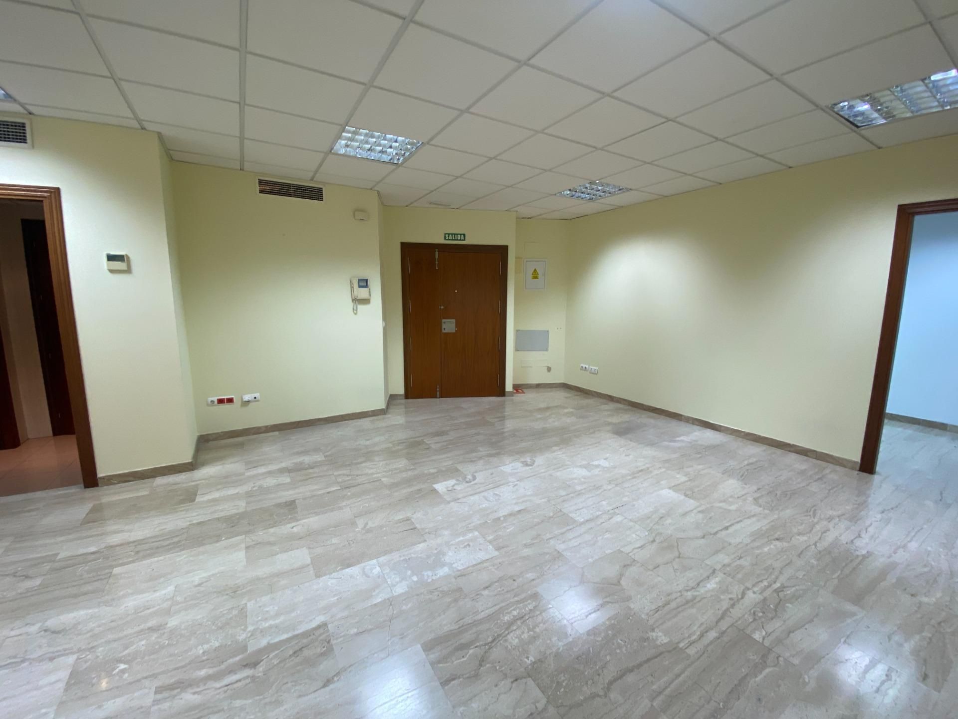 Oficina de lloguer a Avenida del Gran Capitán, 46, Zona Centro, Centro