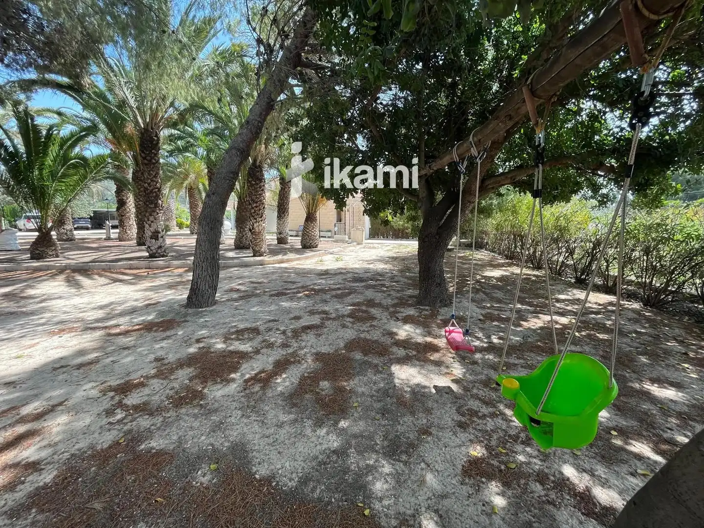 Casa o chalet en venta en Elda con Calefacción, Trastero y Piscina