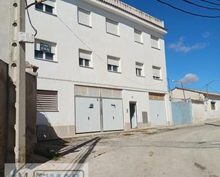 Exterior view of Building for sale in Villatobas