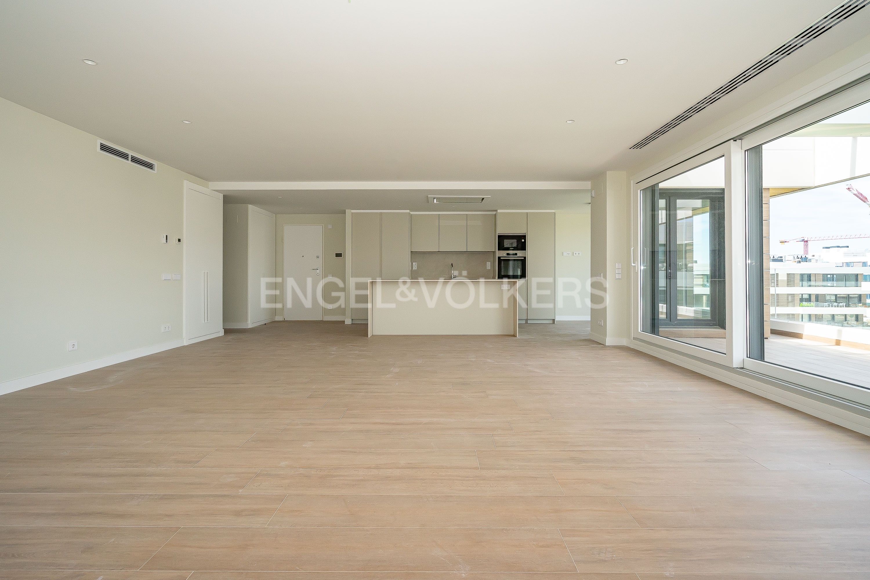 Living room of Attic for sale in La Moraleja  with Air Conditioner, Heating and Terrace