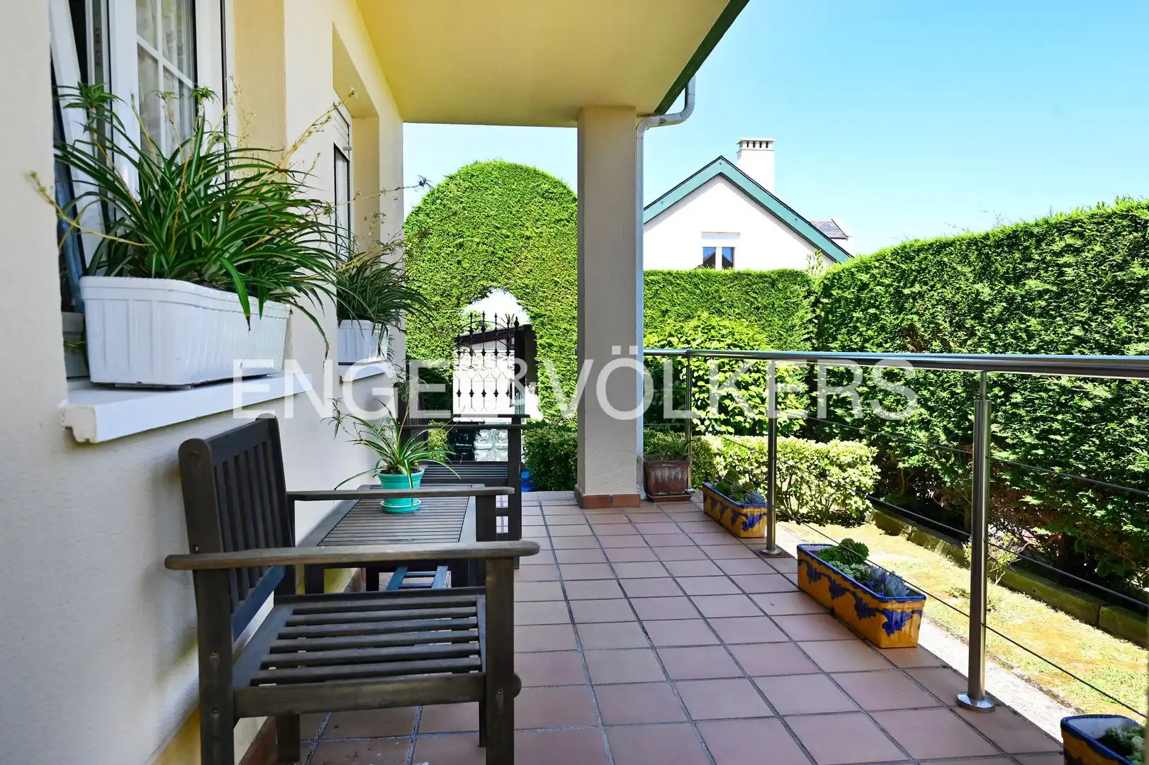 Terraza de Casa o chalet en venta en Santa Cruz de Bezana con Aire acondicionado, Calefacción y Jardín privado