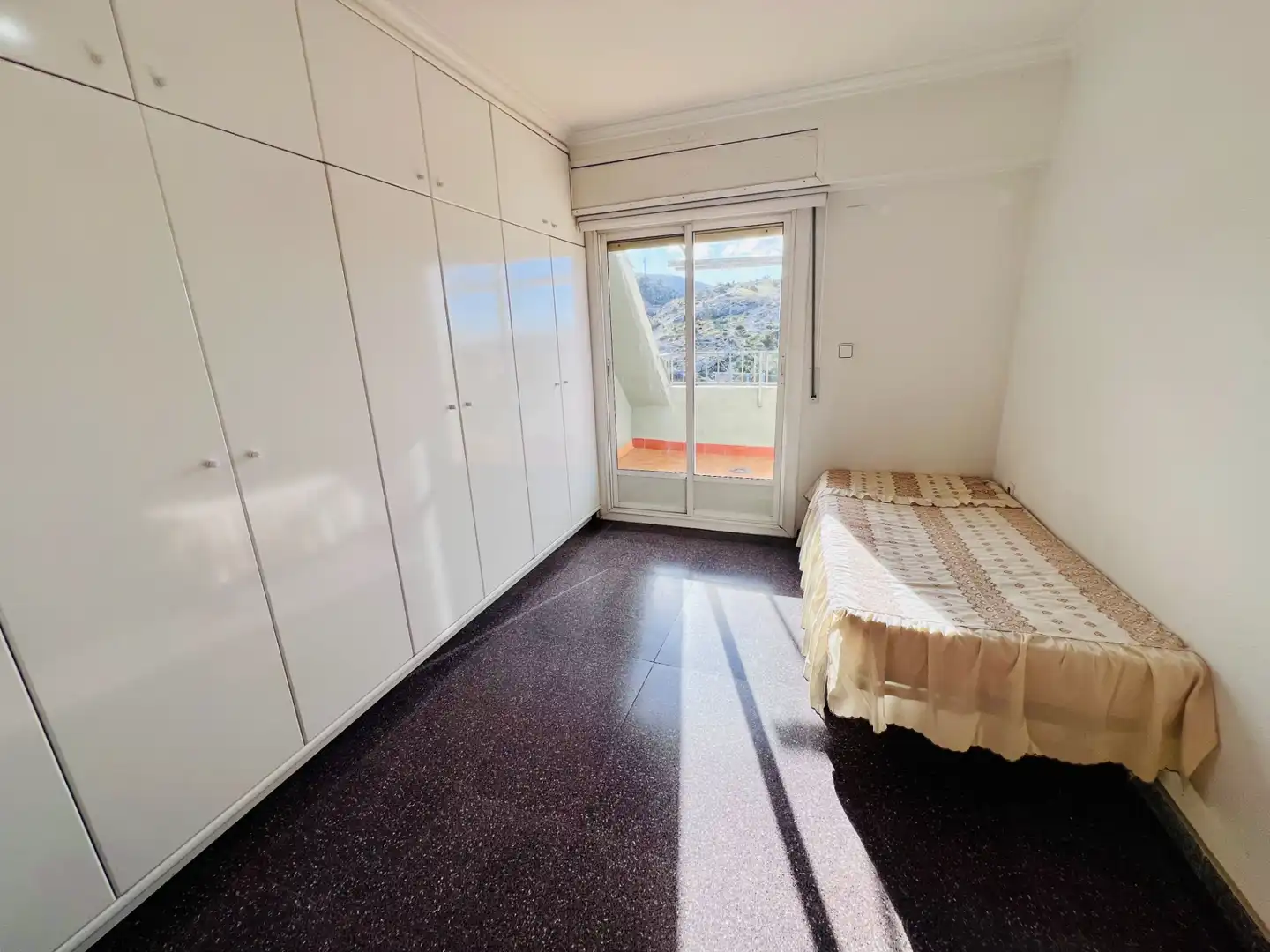 Habitación de Ático en venta en Petrer con Terraza y Horno