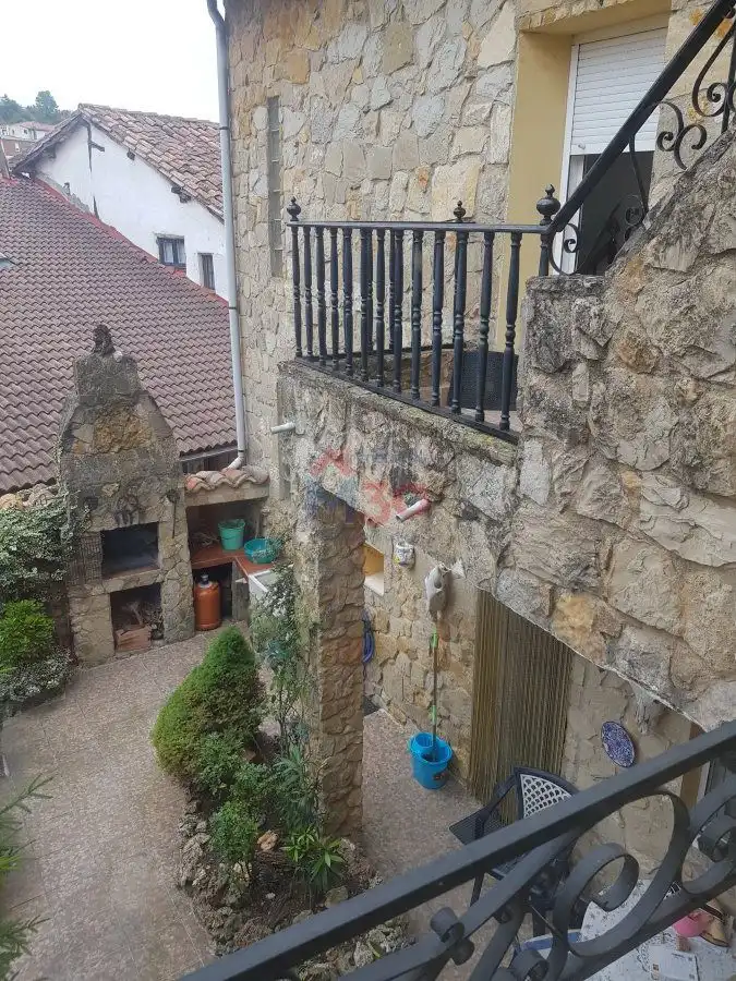 Terrassa de Casa o xalet en venda en Pancorbo amb Calefacció, Terrassa i Traster