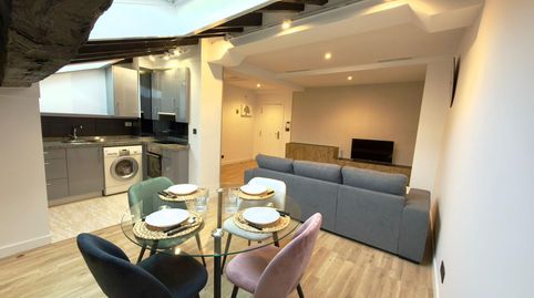 Foto 2 de Ático de alquiler en Buenos Aires Kalea, Plaza Circular, Bilbao