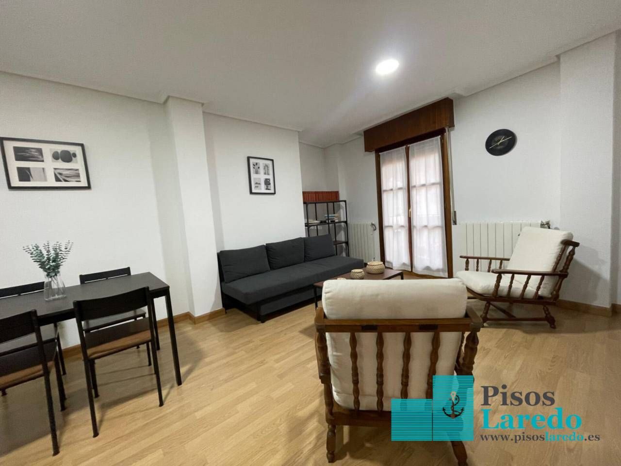 Living room of Flat to rent in Laredo  with Heating, Furnished and Balcony