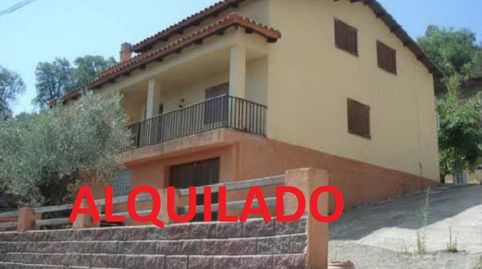 Solvia Inmobiliaria  Chalet independiente Riells i Viabrea