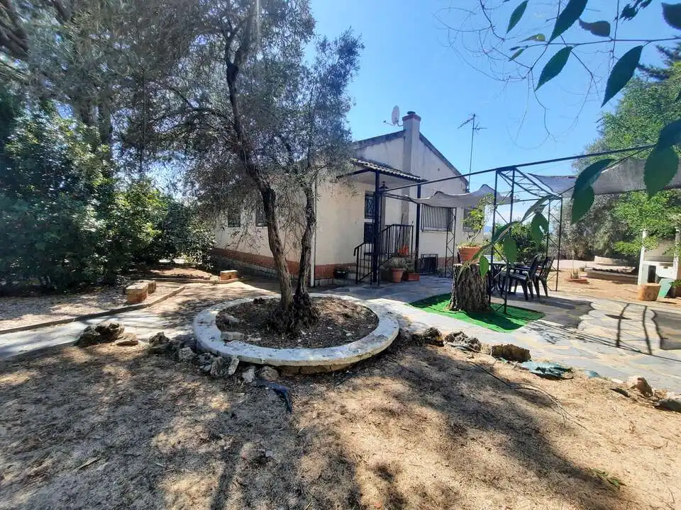 Garten von Haus oder Chalet zum Verkauf in Escalona mit Heizung, Privatgarten und Abstellraum