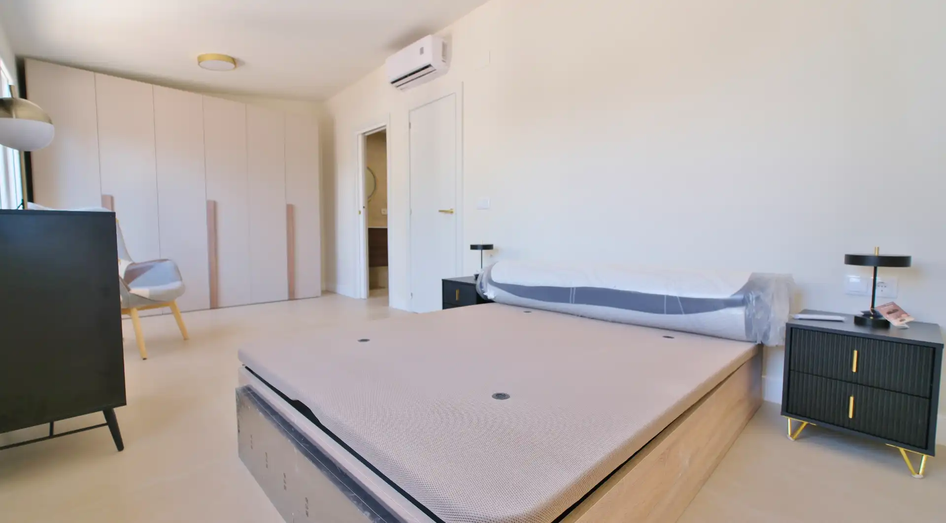 Bedroom of Houses for rent in Sagunto / Sagunt  with Air Conditioner, Heating and Private garden