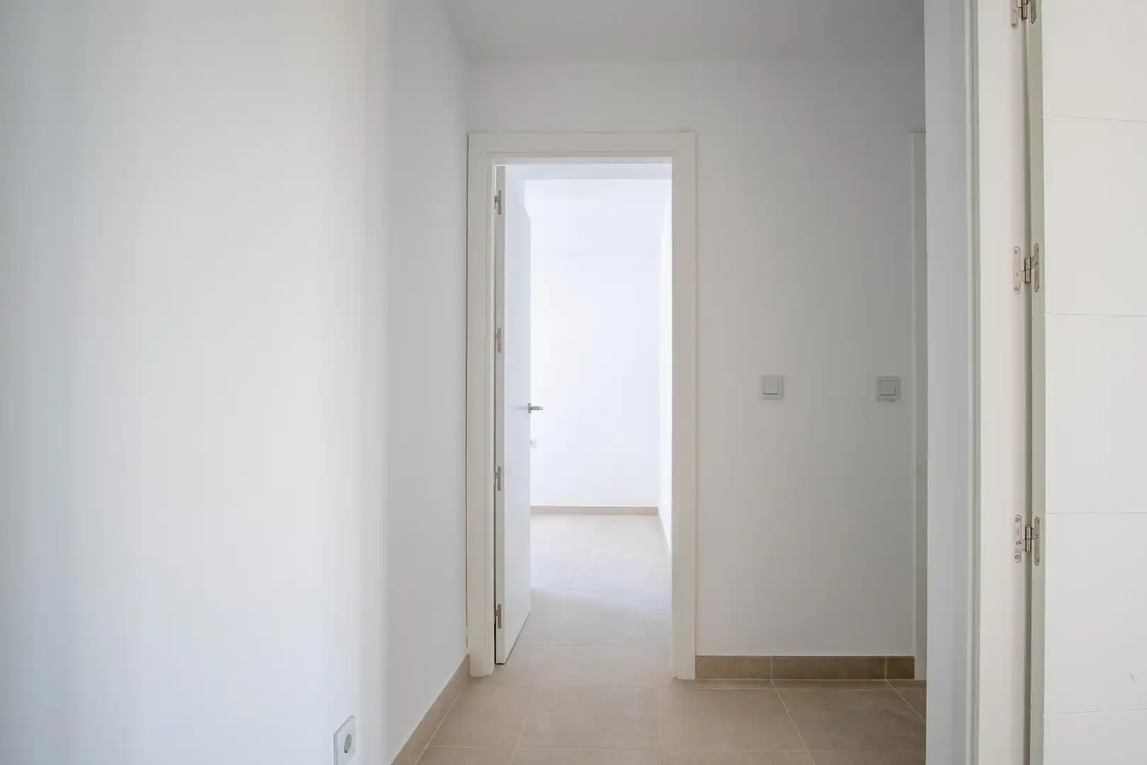 Wohnung zum Verkauf in San Fernando mit Klimaanlage, Heizung und Terrasse